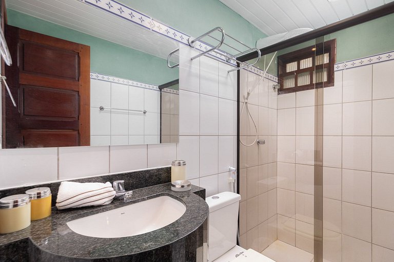Casa Ojuara 6 suítes. Conforto e leveza em Gravatá