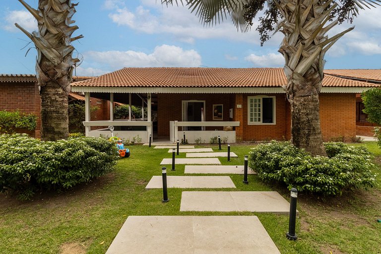 Casa Ojuara 6 suítes. Conforto e leveza em Gravatá