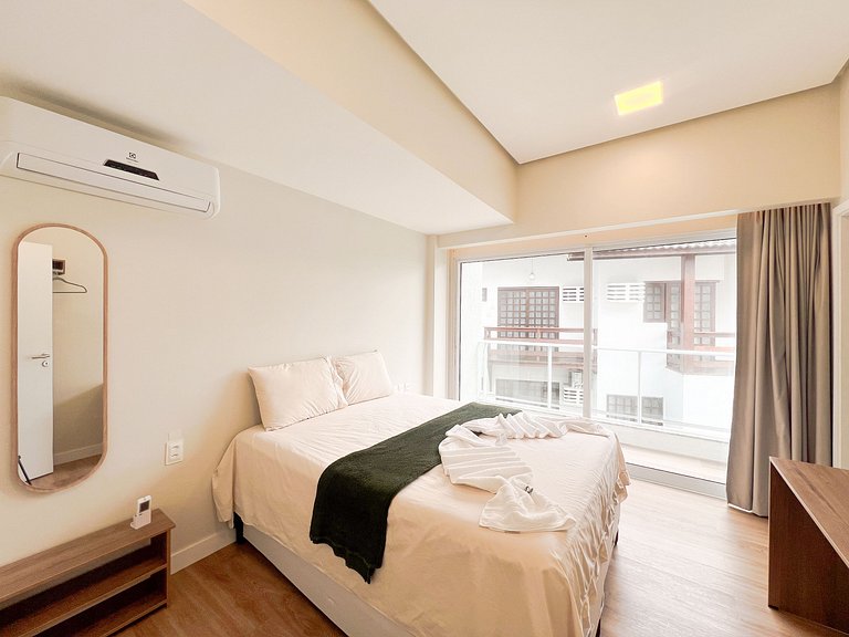 Luxo em Muro Alto - 6 suítes com piscina e jacuzzi