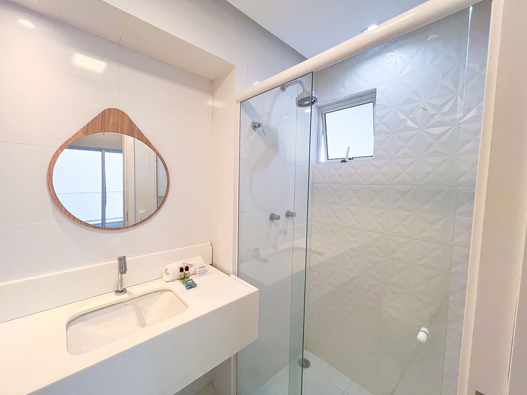 Luxo em Muro Alto - 6 suítes com piscina e jacuzzi