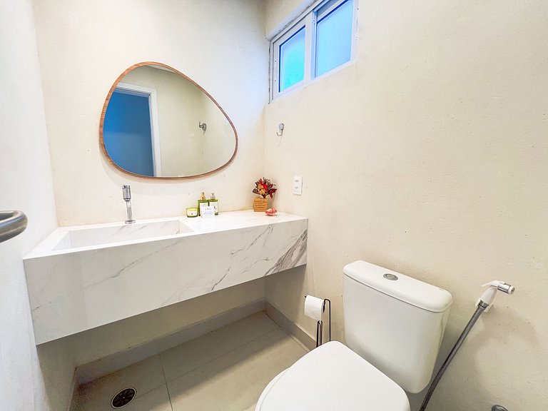 Luxo em Muro Alto - 6 suítes com piscina e jacuzzi