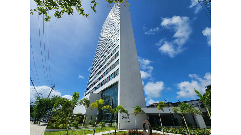 Flat ao lado do Riomar Shopping | Luxo em Recife