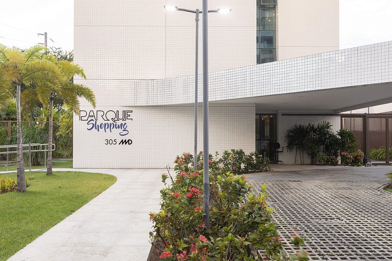 Flat ao lado do Riomar Shopping | Luxo em Recife