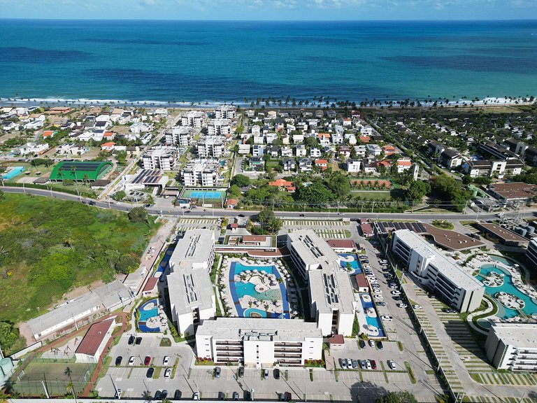 Flat Completo com Varanda no Resort Malia - Muro Alto