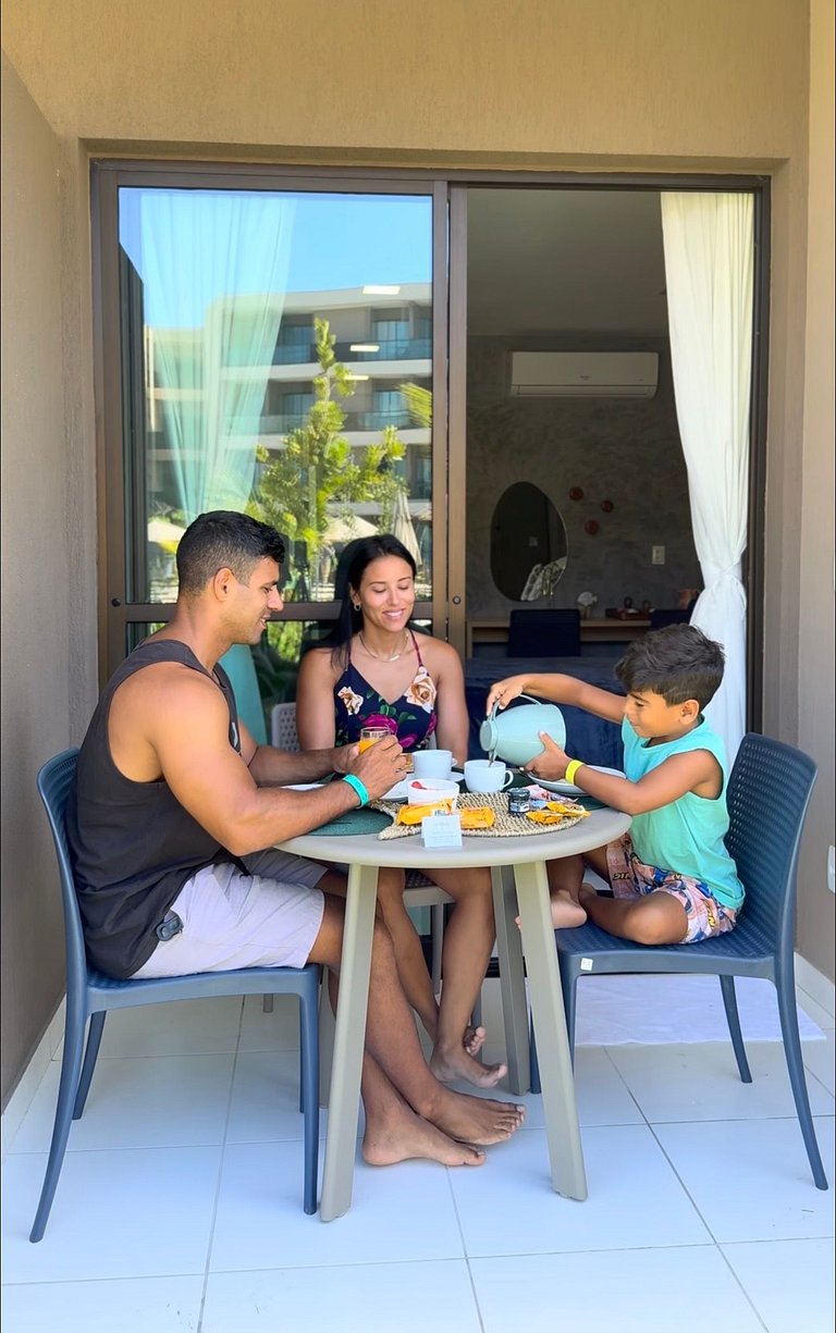 Flat Completo Varanda no Resort Malia - Muro Alto