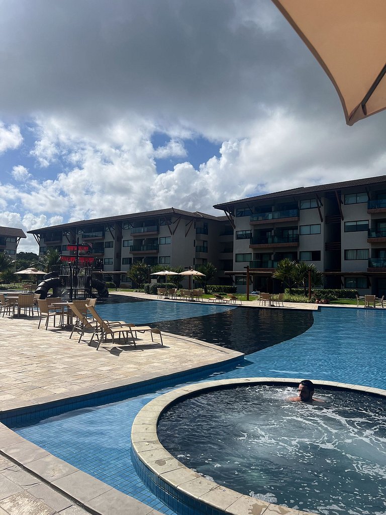 Flat Luxuoso Piscina Privativa Resort Polinésia