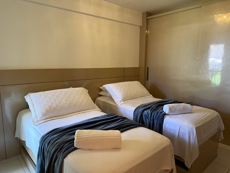 Flat Luxuoso Piscina Privativa Resort Polinésia