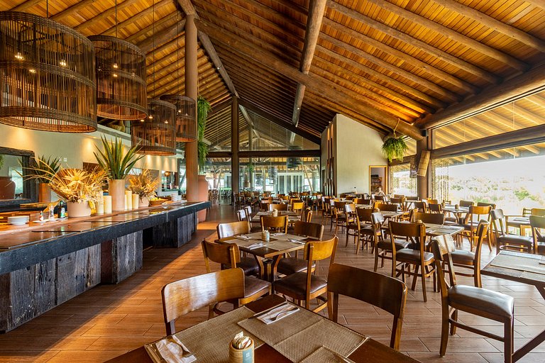 Flat Luxuoso Piscina Privativa Resort Polinésia