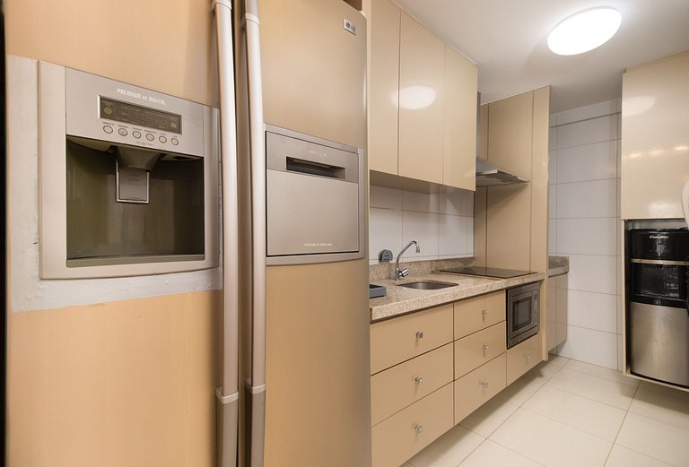 Flat Luxuoso Piscina Privativa Resort Polinésia