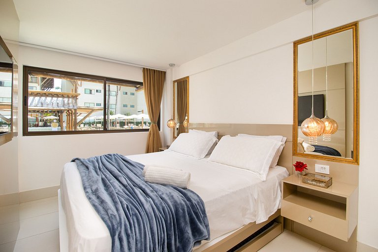 Flat Luxuoso Piscina Privativa Resort Polinésia