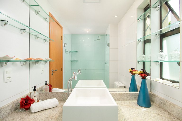 Flat Luxuoso Piscina Privativa Resort Polinésia