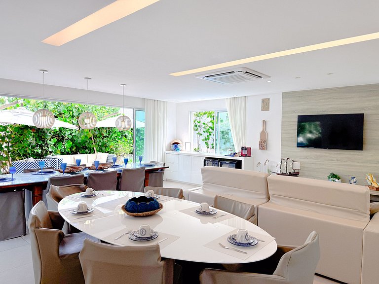 Casa Luxo Piscina Privativa Pé na Areia Muro Alto