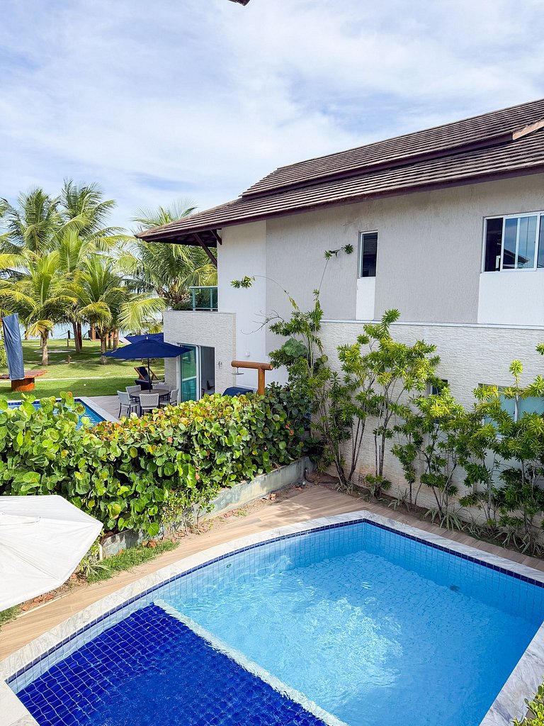 Casa Luxo Piscina Privativa Pé na Areia Muro Alto