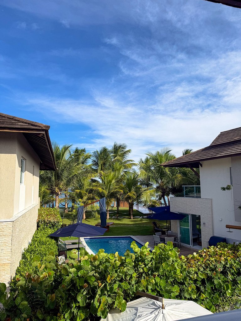 Casa Luxo Piscina Privativa Pé na Areia Muro Alto